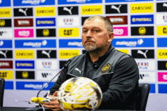 HLV Cklamovski khẳng định ĐT Malaysia đến Việt Nam để giành chiến thắng